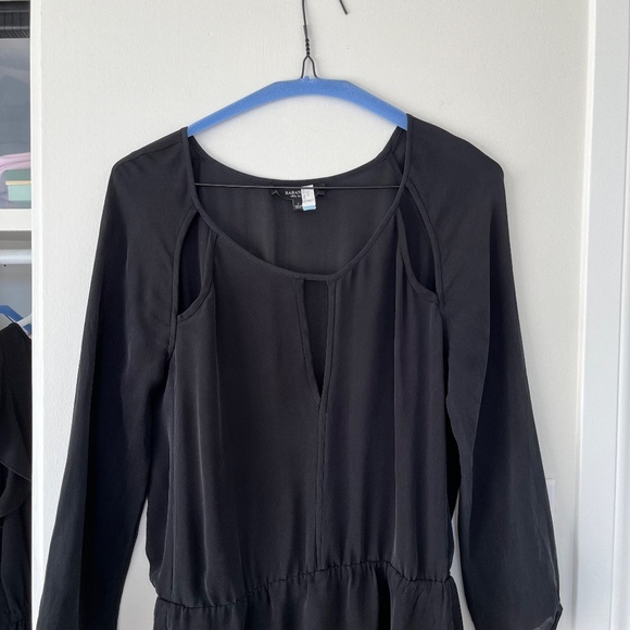 Aritzia Babaton⎜CUTOUT NECKLINE SILK MINI DRESS⎜SANDWASHED BLACK - Picture 8 of 16